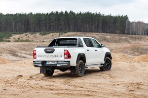 2021 Toyota Hilux Off-Road - Polska Premiera