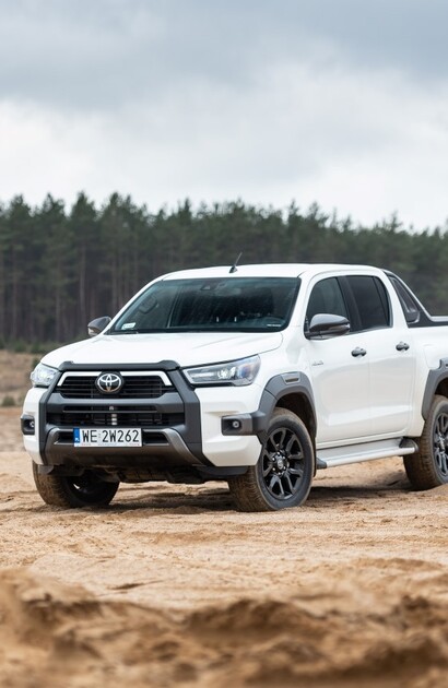Toyota Hilux kończy 55 lat. Jeden z najpopularniejszych pick-upów na świecie sprzedał ponad 20 milionów egzemplarzy