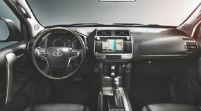 TOYOTA LAND CRUISER 2017
