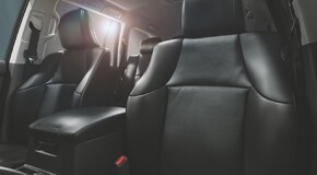 TOYOTA LAND CRUISER 2017