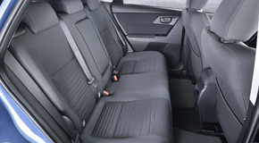 Auris 2015