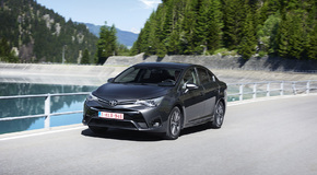 Avensis 2015 - nowe