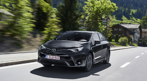 Avensis 2015 - nowe
