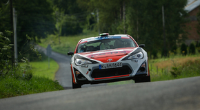 GT86 CS-R3