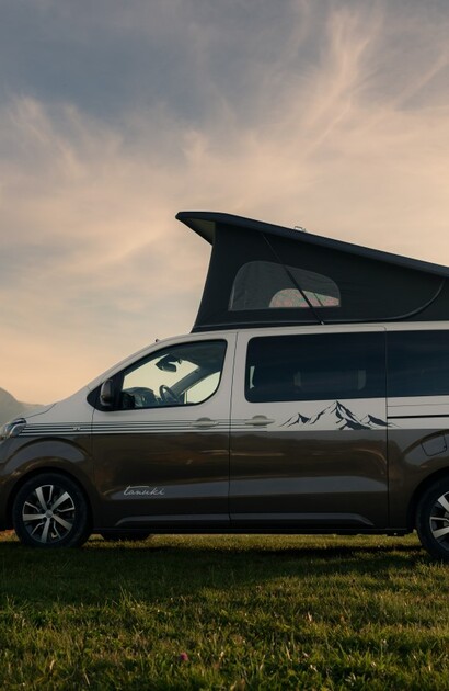 Toyota PROACE Verso z nową zabudową Kamper Tanuki