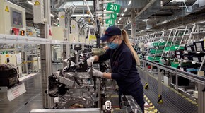 Polska fabryka Toyoty uruchomiła produkcję silnika 1,5 l najnowszej generacji dla napędów hybrydowych i konwencjonalnych
