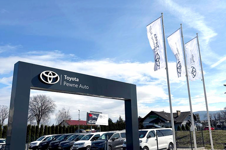 Toyota uruchomiła w Bielsku-Białej ósmą stację sieci dealerskiej Toyota Professional