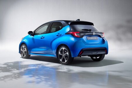 Start rezerwacji online nowej Toyoty Yaris. Ceny od 84 900 zł