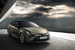  NOVÁ TOYOTA AURIS