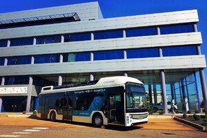 Toyota posiluje spojení s firmami CaetanoBus a Finlog kvůli výrobě vodíkových autobusů 