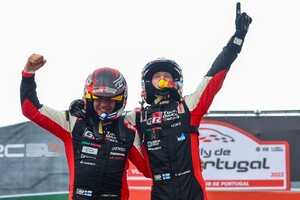 Rovanperä a Evans na prvních dvou místech v Portugalsku s Toyotou GR YARIS Rally1