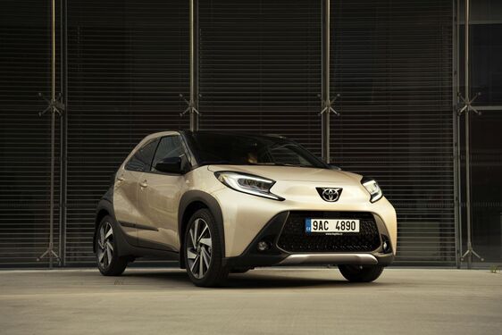 Toyota začíná nový rok výhodnějšími cenami většiny svých modelů