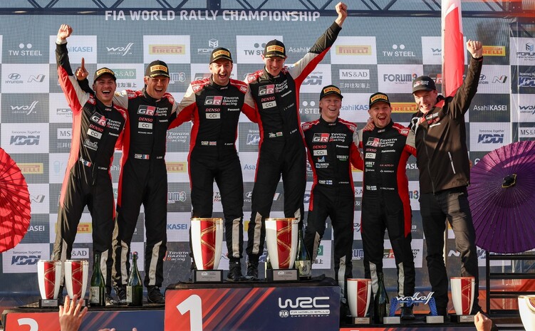 Rely Japonsko: Tri prvé miesta pre TOYOTU GAZOO Racing