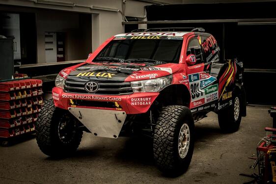 Toyota Hilux Evo – nowy samochód na Rajd Dakar 2017 