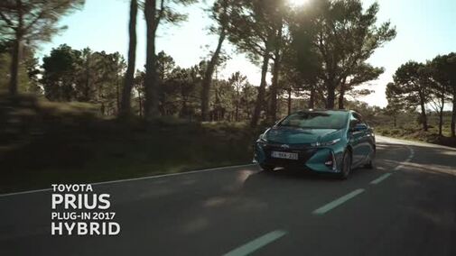 Toyota Prius Plug-in Hybrid 2017 - prezentacja