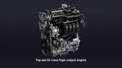 Nový zážehový řadový čtyřválec 2,0 litru (Dynamic Force Engine) s přímým vstřikováním paliva