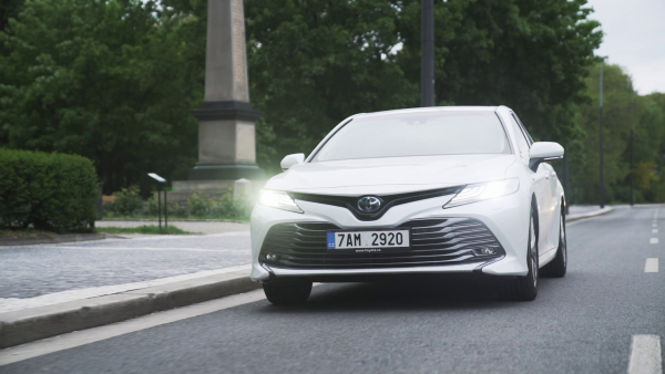 Camry tech
