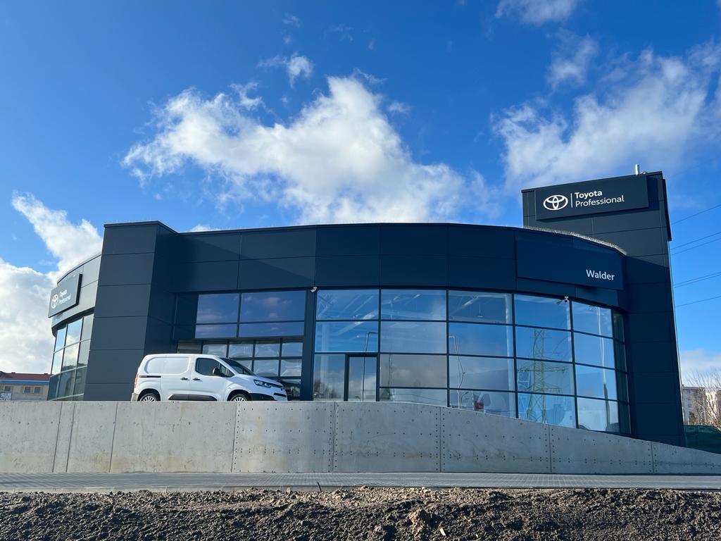 Toyota otworzyła szósty salon sieci dealerskiej Toyota Professional 