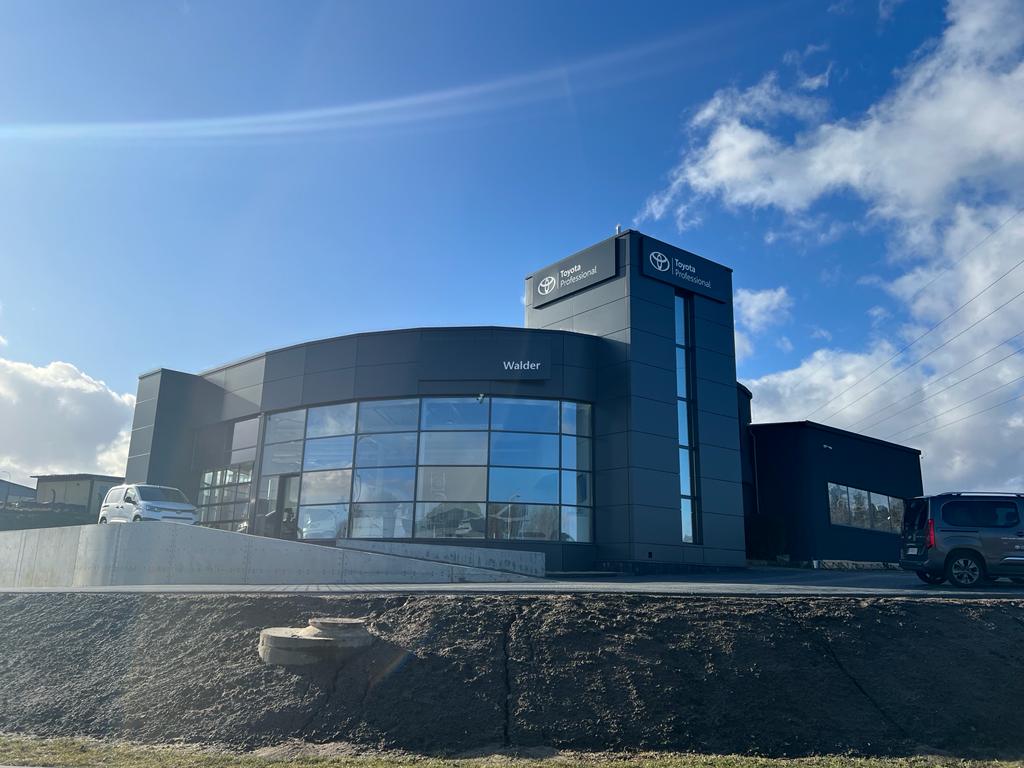 Toyota otworzyła szósty salon sieci dealerskiej Toyota Professional 