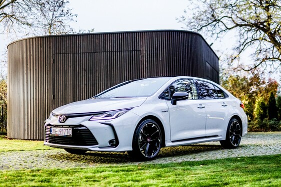 Corolla jako samochód przedkontraktowy w programie Najmu KINTO ONE 