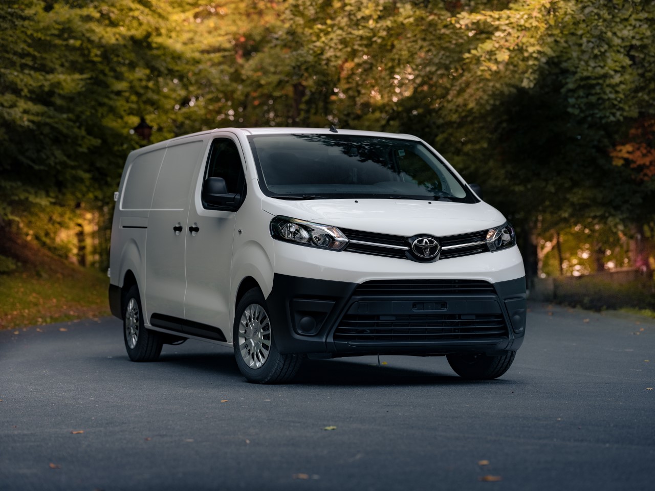 Rośnie popularność programu KINTO ONE. Ponad 4000 samochodów w pierwszym półroczu 2022 