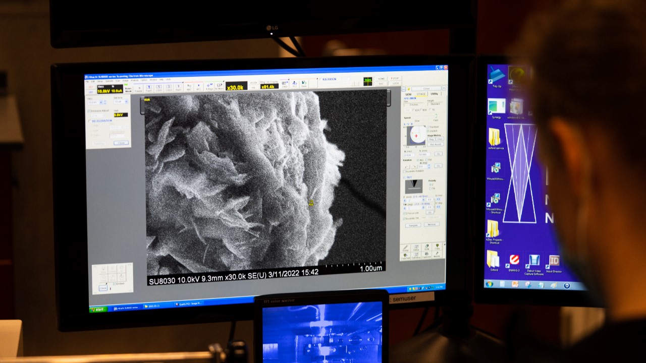 Sztuczna inteligencja zwiększy wydajność bezemisyjnych napędów – nowy projekt Toyota Research Institute