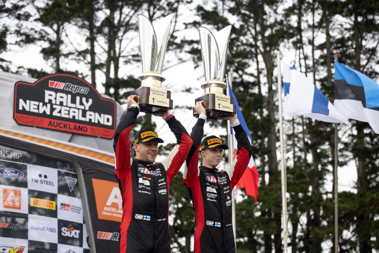 Pierwsze i drugie miejsce dla TOYOTA GAZOO Racing w Rajdzie Nowej Zelandii. Rovanperä najmłodszym mistrzem WRC