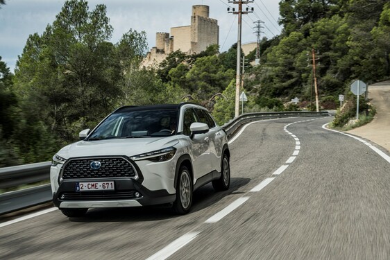 Toyota Corolla Cross zdobyła maksymalne 5 gwiazdek w testach bezpieczeństwa Euro NCAP