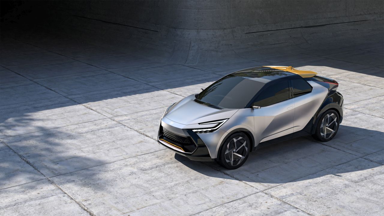 Toyota C-HR Prologue. Bezkompromisowa stylistyka i dwie technologie napędu