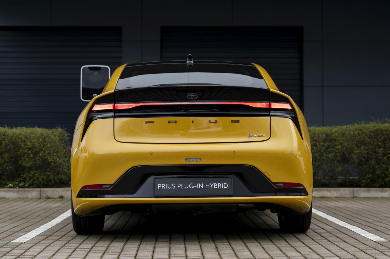 Nowy Prius jednym z najbardziej dynamicznych samochodów Toyoty. Tylko 6,7 s do setki 