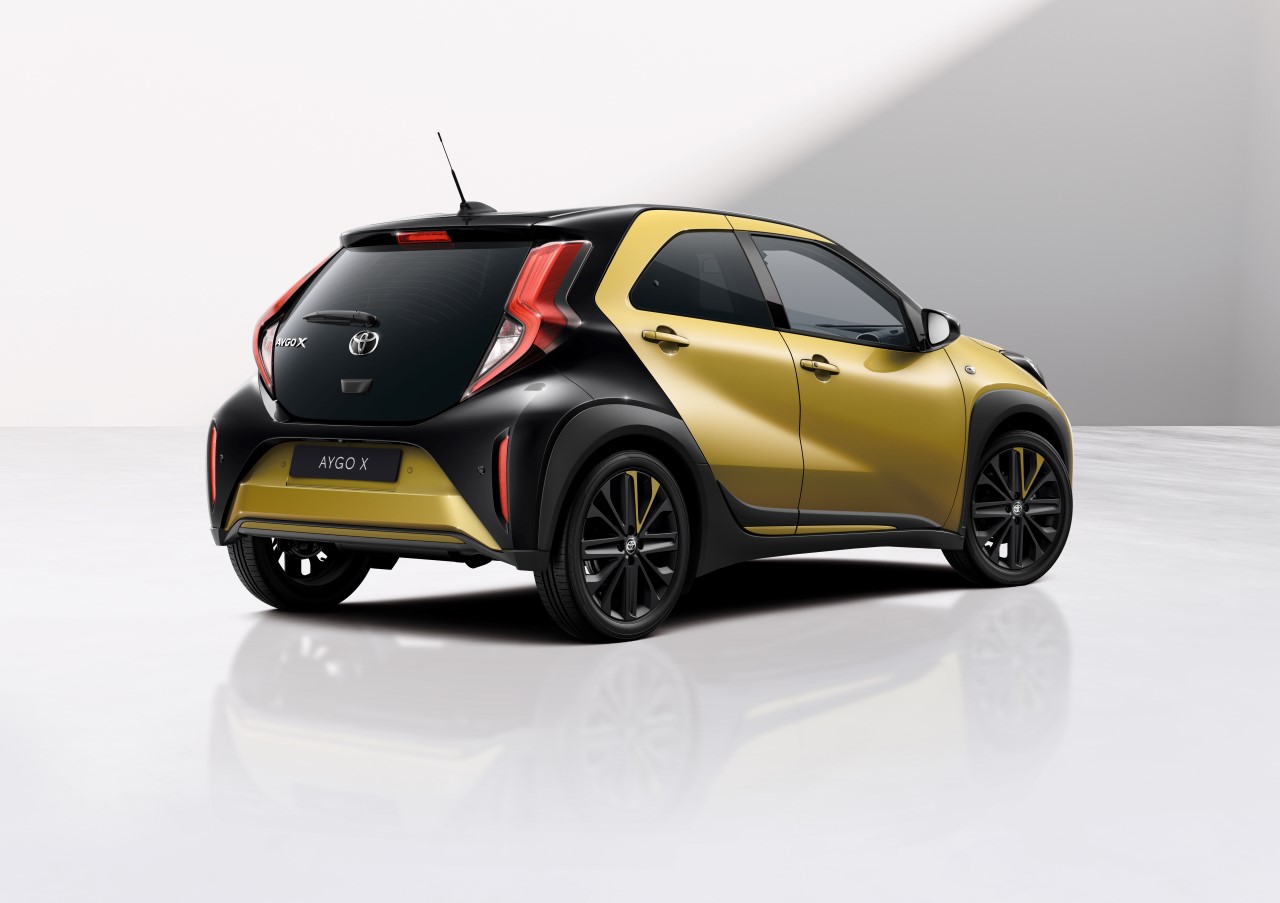 Toyota Aygo X w specjalnej ofercie aut dostępnych od ręki. Miesięczna rata w Leasingu Konsumenckim KINTO ONE 865 zł