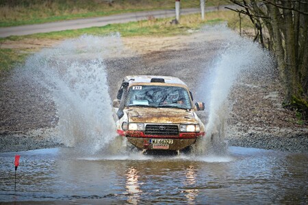 Klasycznym Land Cruiserem na Rajd Dakar