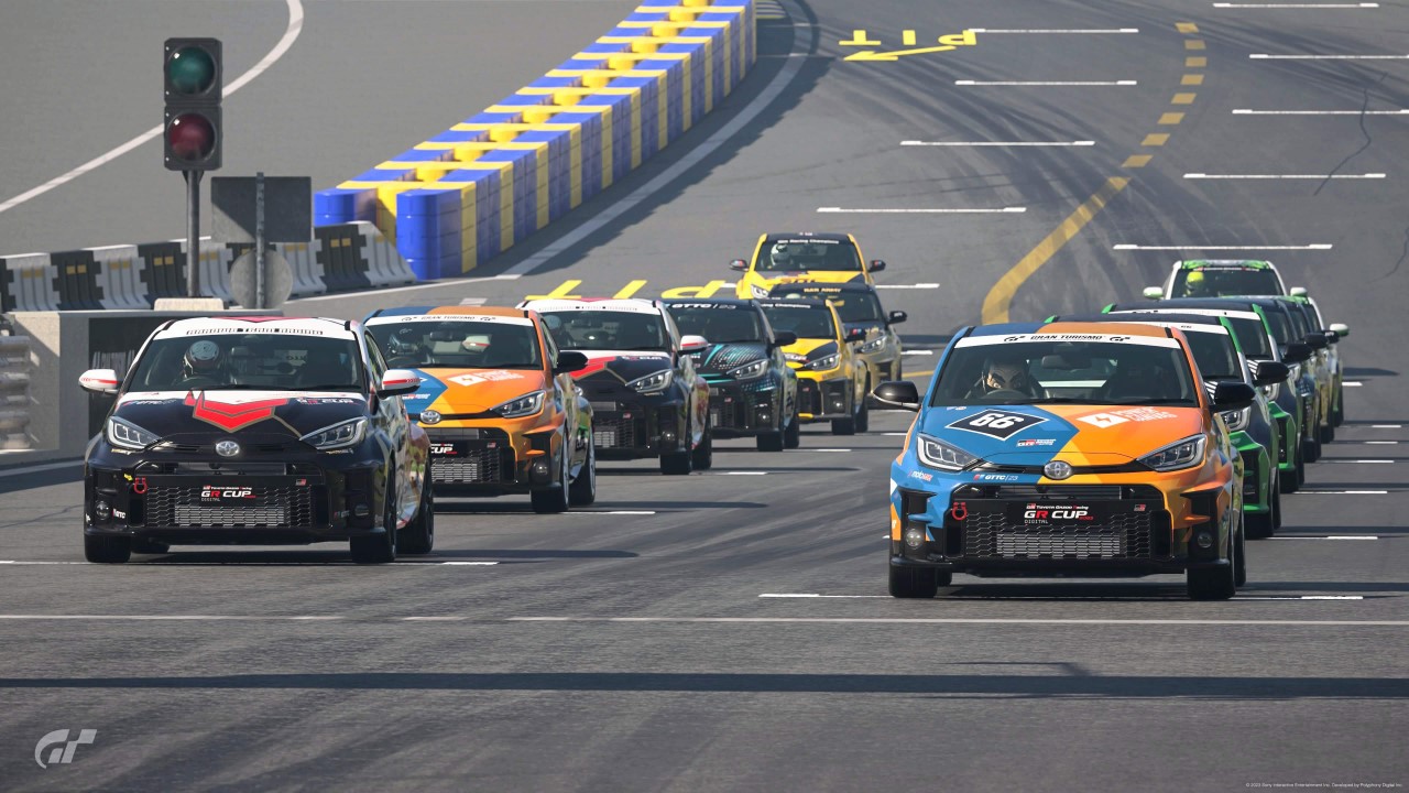 Rywalizacja w TOYOTA GR CUP wchodzi w decydujący etap