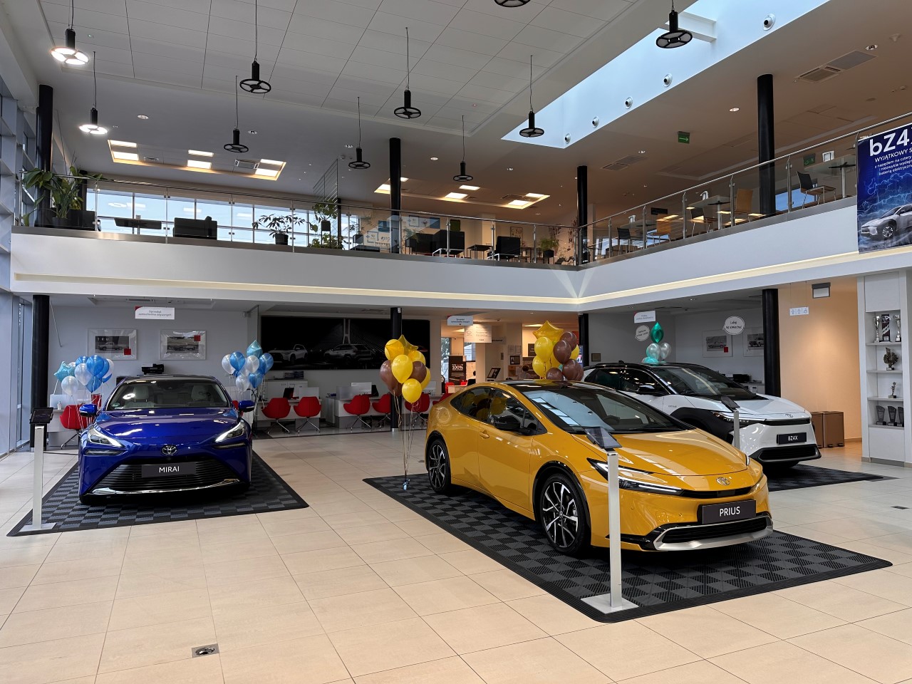 Już ponad 15 tys. osób na pokazach nowej Toyoty C-HR w salonach w całej Polsce