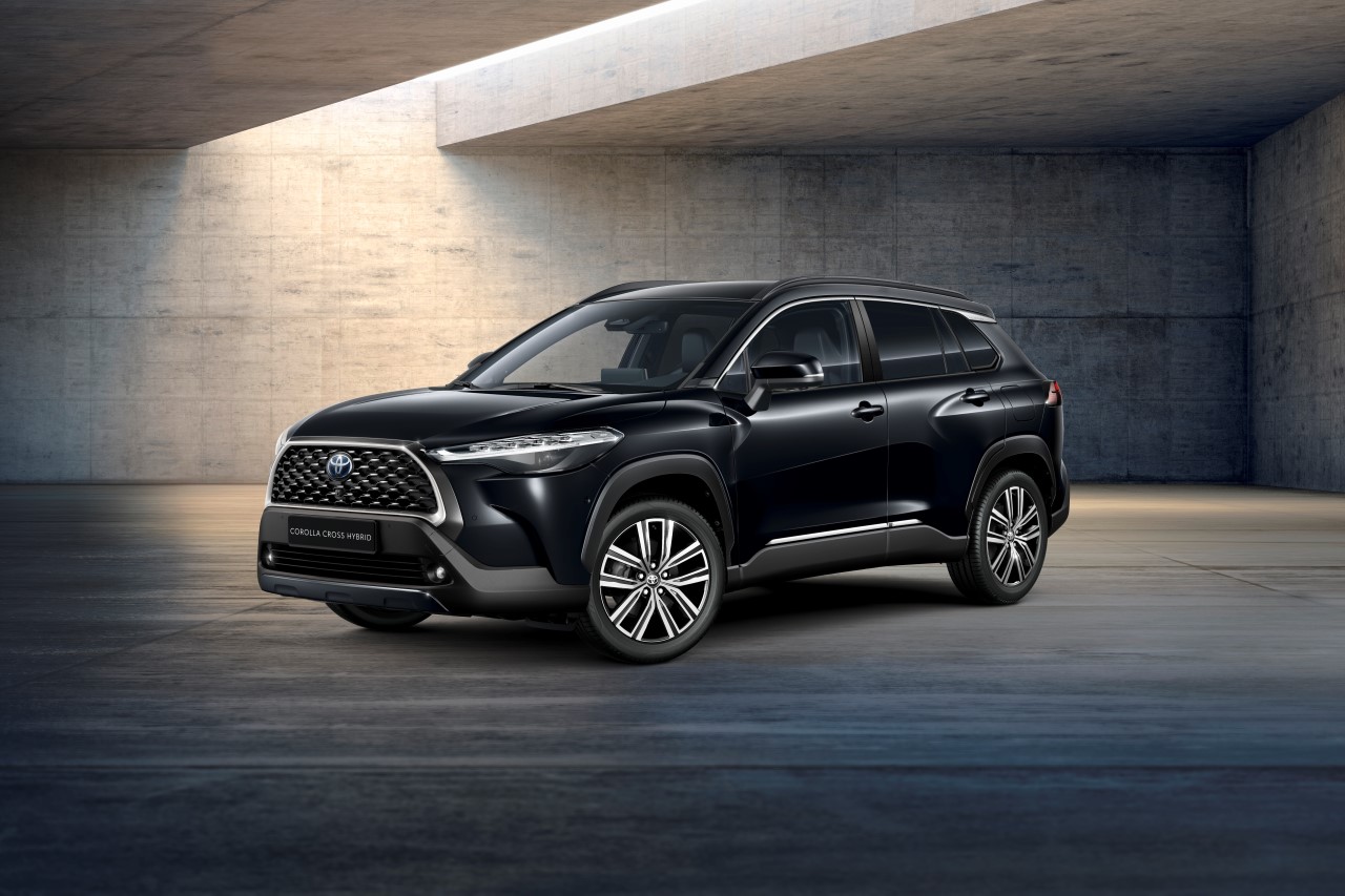 Toyota sprzedała już ćwierć miliona hybryd w Polsce. Autem nr 250 tys. Corolla Cross