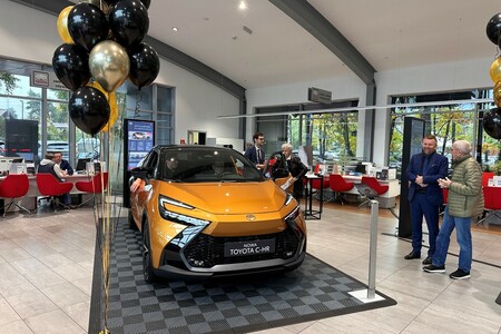 Sukces pokazów nowej Toyoty C-HR. Ponad 40 tys. osób odwiedziło salony