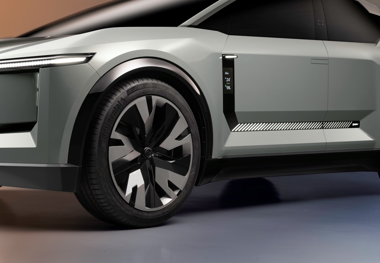 Toyota prezentuje nową generację technologii dla aut elektrycznych w prototypowym FT-3e