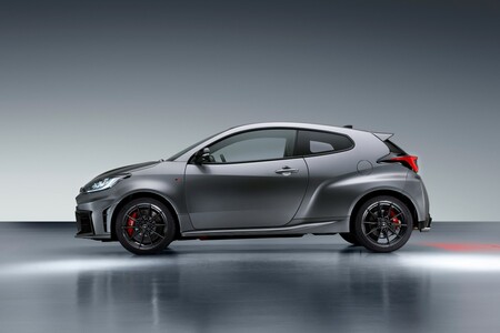 Światowa premiera nowej Toyoty GR Yaris. Większa moc, cyfrowe zegary i debiut skrzyni automatycznej