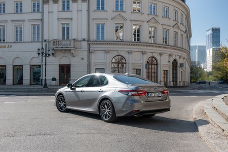 Toyota dominuje w najpopularniejszych segmentach. Globalna sprzedaż w 1. kwartale 2024 roku