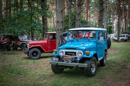Ponad 110 terenówek na Toyota Off-Road Festival. Zakończyła się 9. edycja corocznego zlotu fanów Land Cruisera