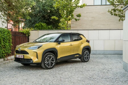 Toyota marką numer 1 na polskim rynku po połowie 2024 roku. Sześć modeli liderami w swoich segmentach, Corolla bezkonkurencyjna