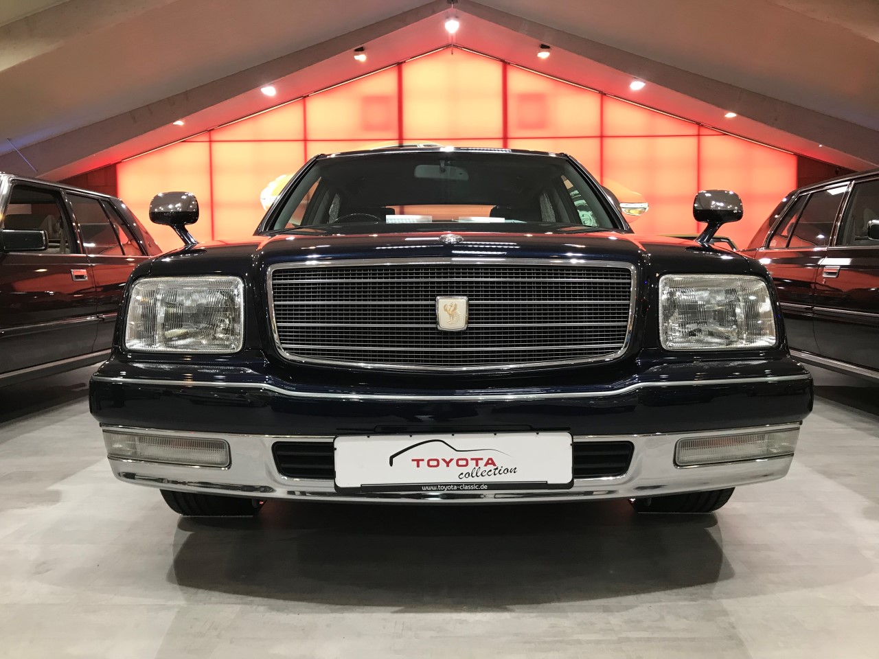 Wyjątkowy pokaz samochodów Toyoty z japońskiego rynku. Święto pasjonatów motoryzacji w muzeum Toyoty w Kolonii