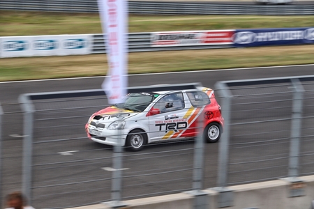 Walka o tytuły w TOYOTA GR CUP