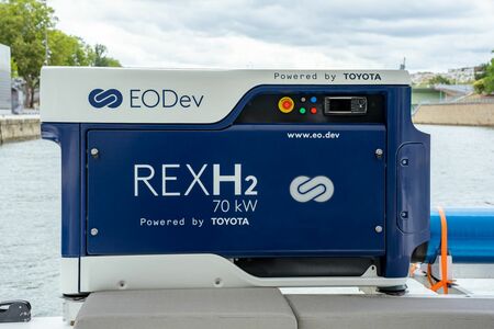 Ponad 20 przedsiębiorstw w Europie oparło swoje produkty na technologii ogniw paliwowych Toyoty