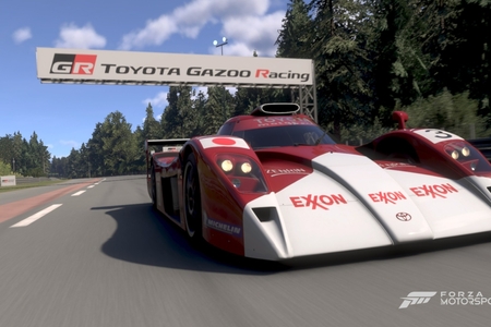 Zacięta rywalizacja w TOYOTA GR CUP