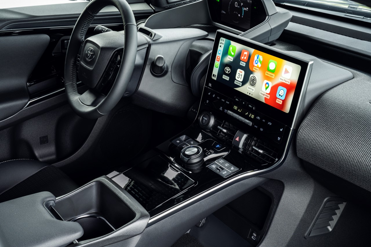 Toyota bZ4X elektryfikuje flotę grupy Engineering