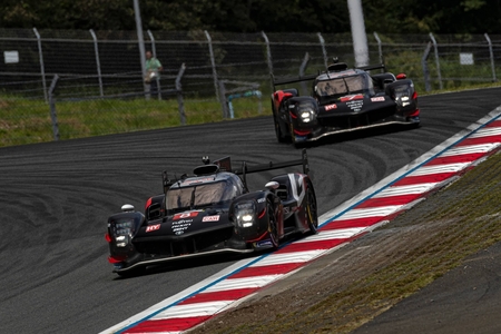Ciężki wyścig na torze Fuji dla TOYOTA GAZOO Racing