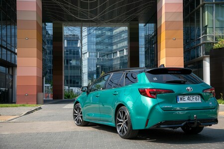 Polskie firmy wybierają samochody Toyoty. Dominująca pozycja marki i sześć modeli w Top10