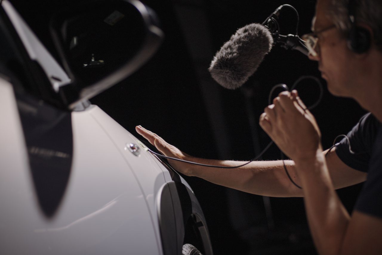 Wyjątkowa playlista „The Sound of Noise” stworzona przy pomocy Toyoty Aygo X JBL