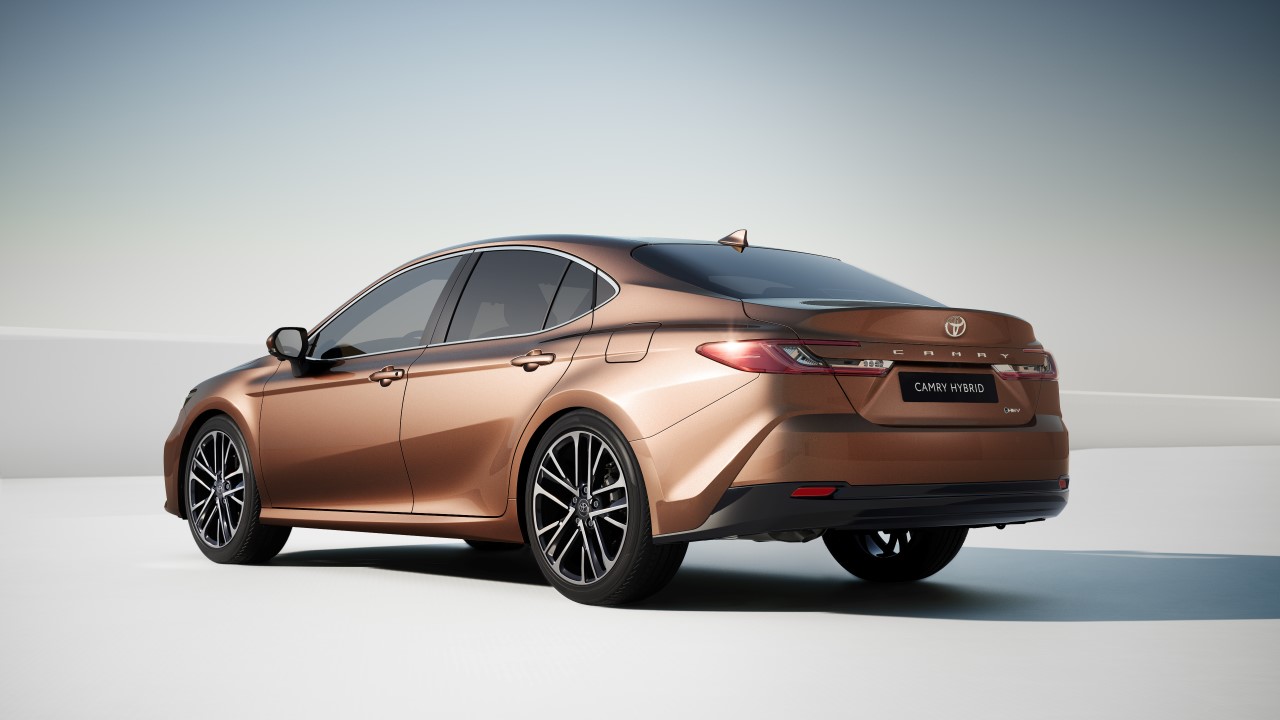 Dni Otwarte nowej Toyoty Camry. Hybryda piątej generacji i cena od 172 400 zł